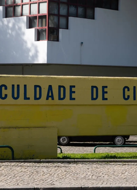 Estudo revela que rochas porosas podem armazenar energia suficiente para abastecer cidades
