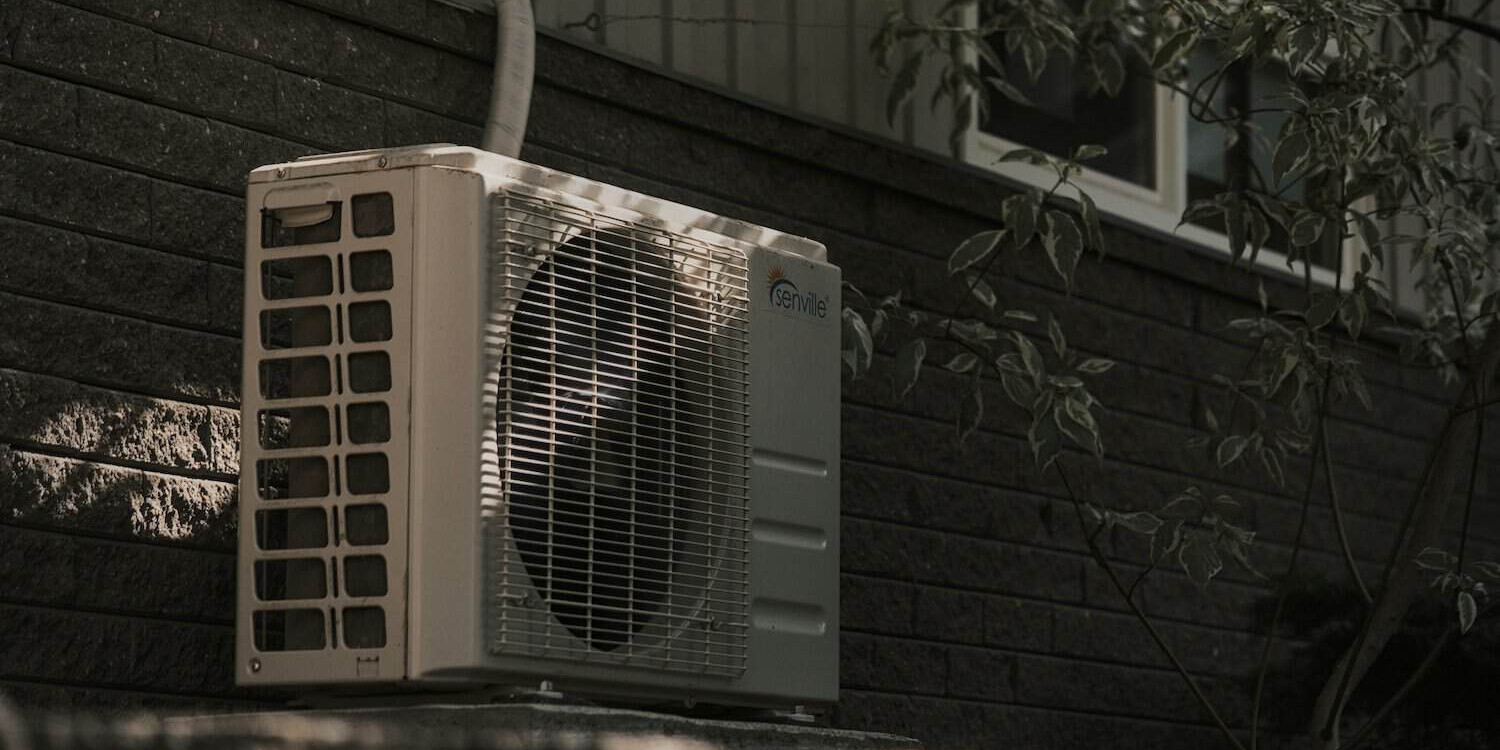 Ar condicionado no verão: como usá-lo sem levar um susto na fatura